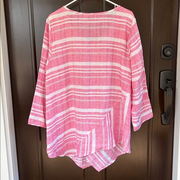 NWOT Habitat Linen Asymmetric Hem Top Red White Size XL - Picture 8 of 9